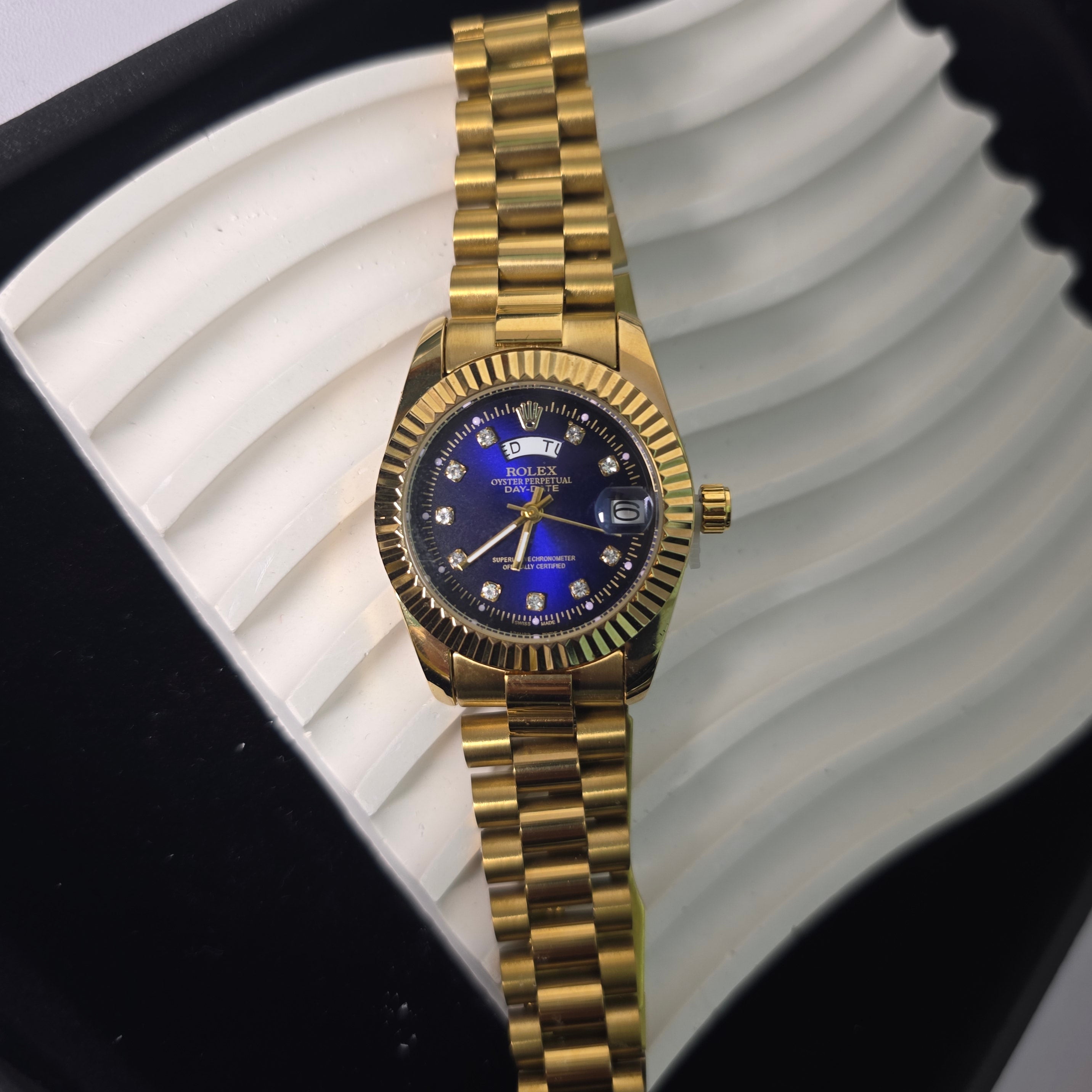 ladies luxury gold watch