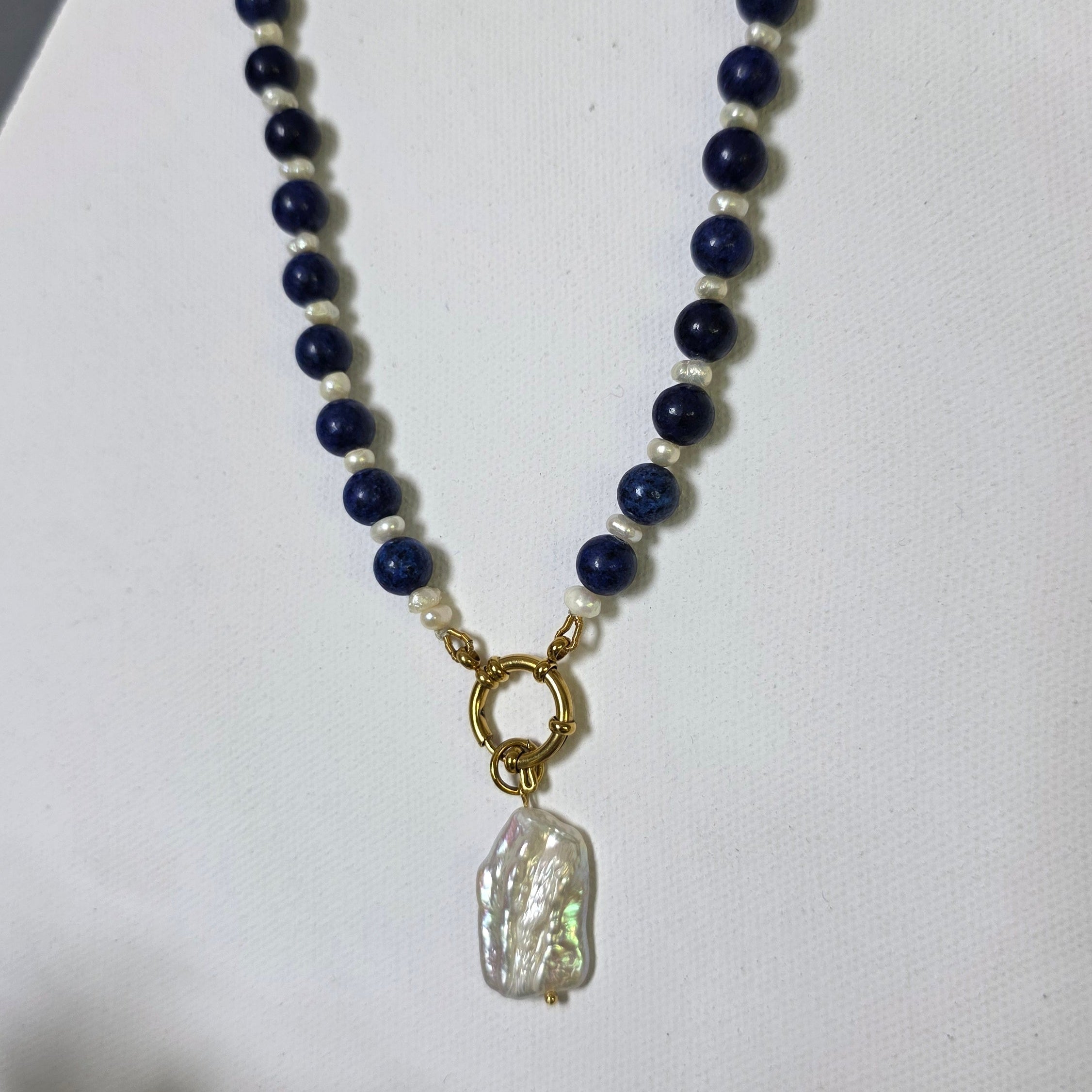 lapis lazuli pearl necklace