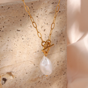 Gold-Plated Freshwater Pearl Pendant Necklace