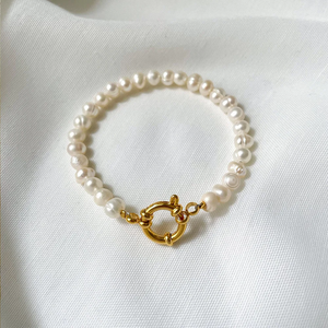 Freshwater Pearl Bracelet with 18K Gold-Plated Toggle Clasp-Urban Gear