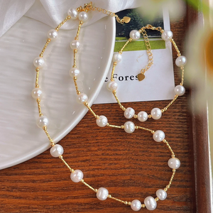 Elegant Freshwater Pearl Necklace & Bracelet Set – 18K Gold Plated accents