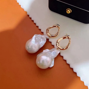 Luxury baroque freshwater pearl drop earrings with sculpted gold-plated studs – modern handcrafted jewelry