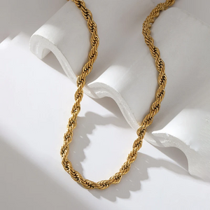 18K Gold-Plated Rope Chain Necklace – Adjustable, Unisex, Tarnish-Resistant