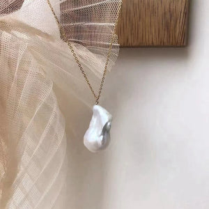 Baroque Freshwater Pearl Pendant Necklace | 18K Gold-Plated Chain