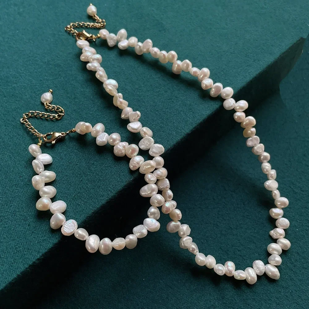 Elegant Freshwater Pearl Necklace & Bracelet Set – 18K Gold-Plated Chain