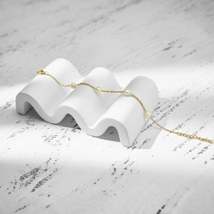 Elegant 18K Gold-Plated Chain Bracelet with Cultured Freshwater Pearls – Urban Gear