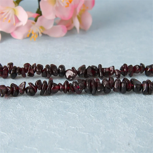 Handmade Natural Garnet Beaded Bracelet – Elegant Red Gemstone Jewelry