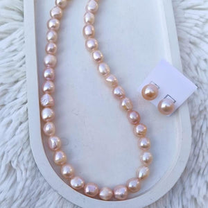 Classic Freshwater Pearl Necklace & Earring Set
