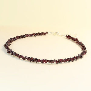 Elegant Natural Garnet Necklace – Handmade Red Gemstone Beaded Jewelry