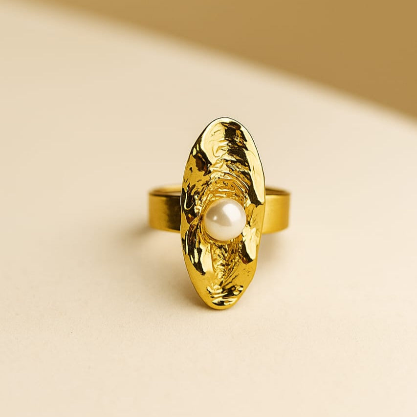 18K gold-plated textured statement ring with imitation pearl – adjustable minimalist jewelry for women
