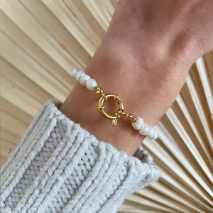 Freshwater Pearl Bracelet with 18K Gold-Plated Toggle Clasp-Urban Gear