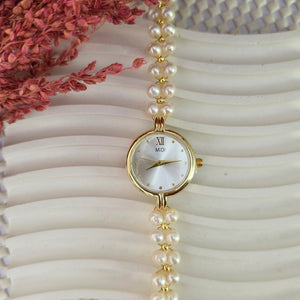 Freshwater pearl bracelet watch for women with gold case and white round dial