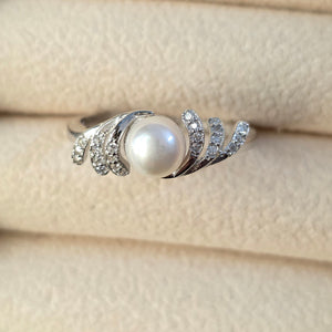 Freshwater pearl ring in sterling silver 925 chandi
