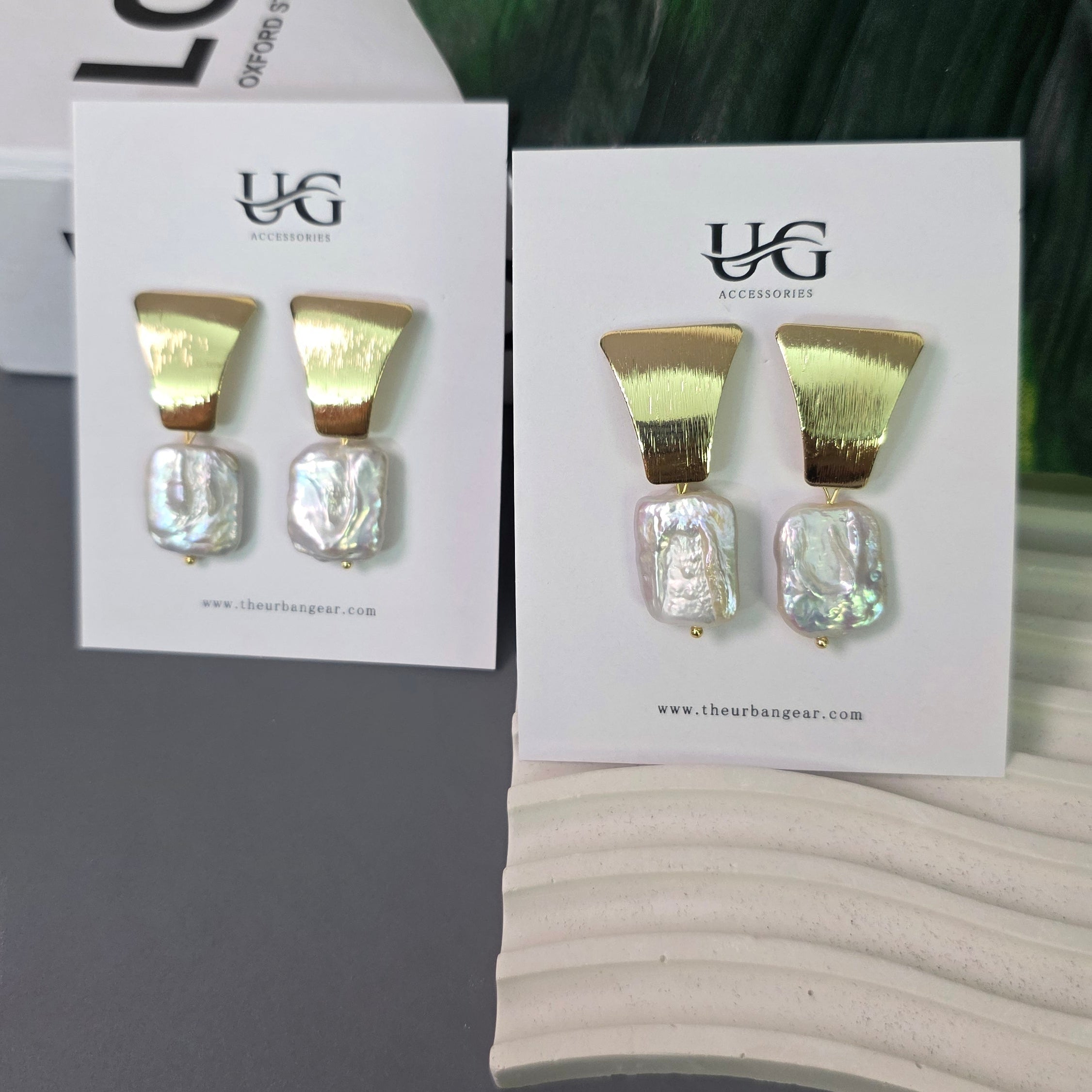 freshwater pearl drop earrings