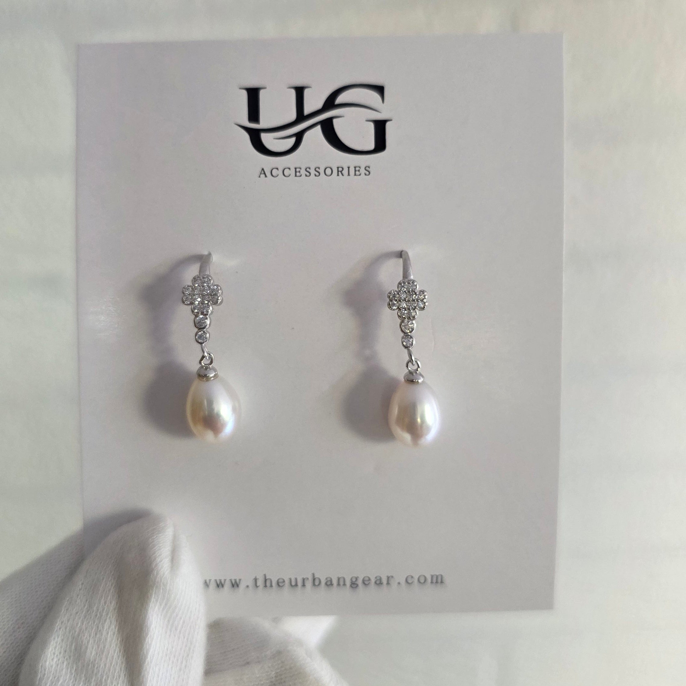Freshwater Pearl Drop Earrings in 925 Sterling Silver