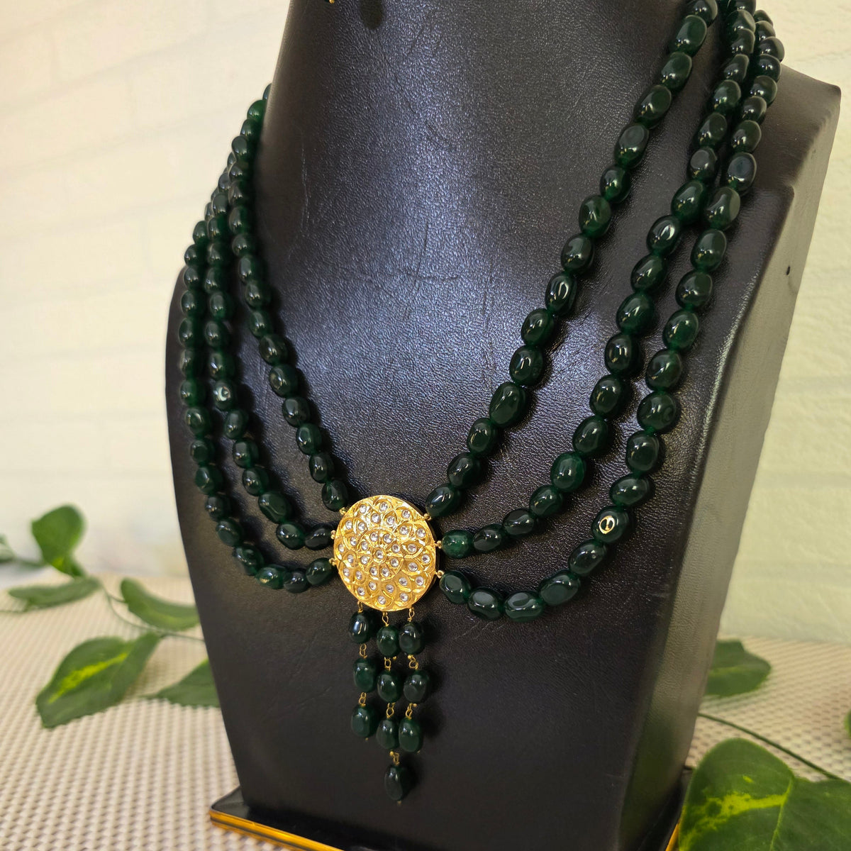 Original Emerald Jade Stone 3 layer necklace with gold-tone centerpiece