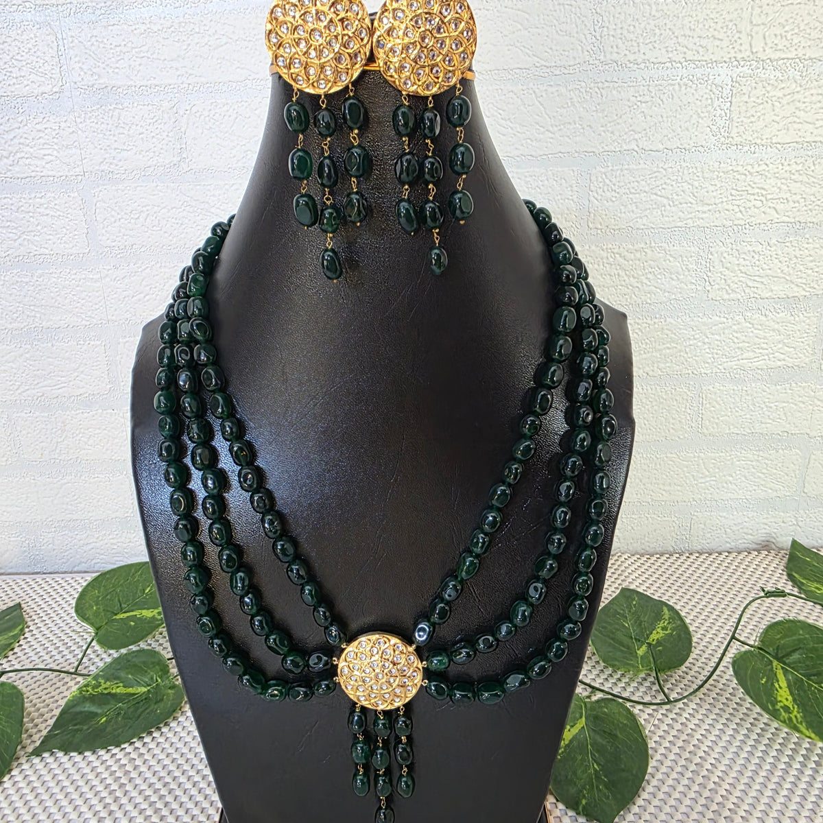 Original Emerald Jade Stone 3 layer necklace with gold-tone centerpiece