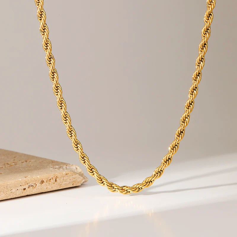 18K Gold-Plated Rope Chain Necklace – Adjustable, Unisex, Tarnish-Resistant