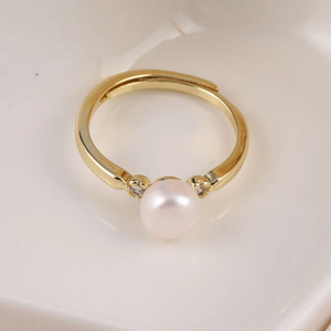 Classic Gold-Plated Pearl Ring with Crystal Accents