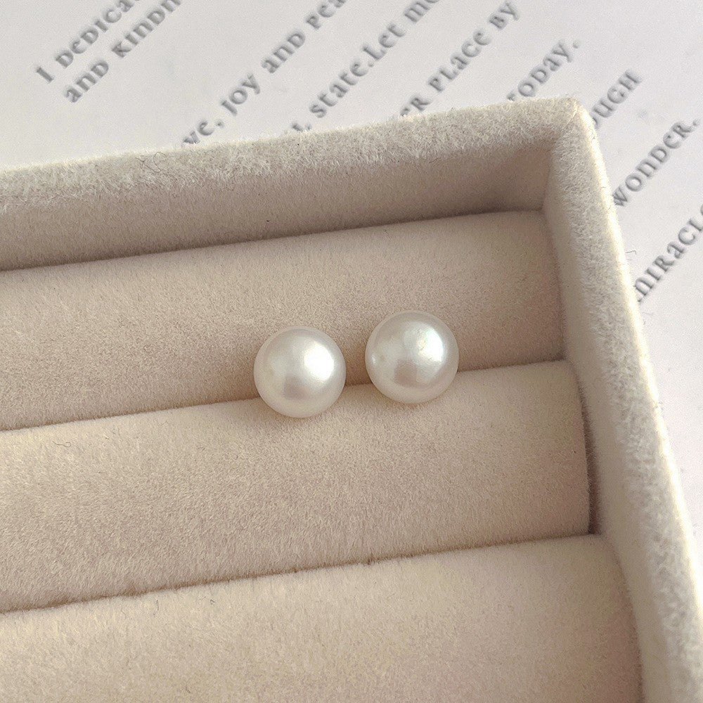 Elegant Cultured Freshwater Pearl Stud Earrings