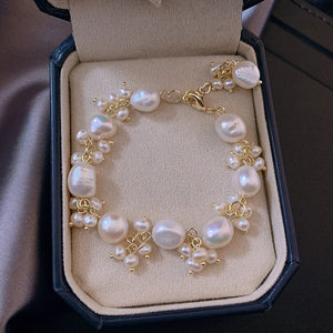 French Retro Natural Pearl Bracelet Urbangear