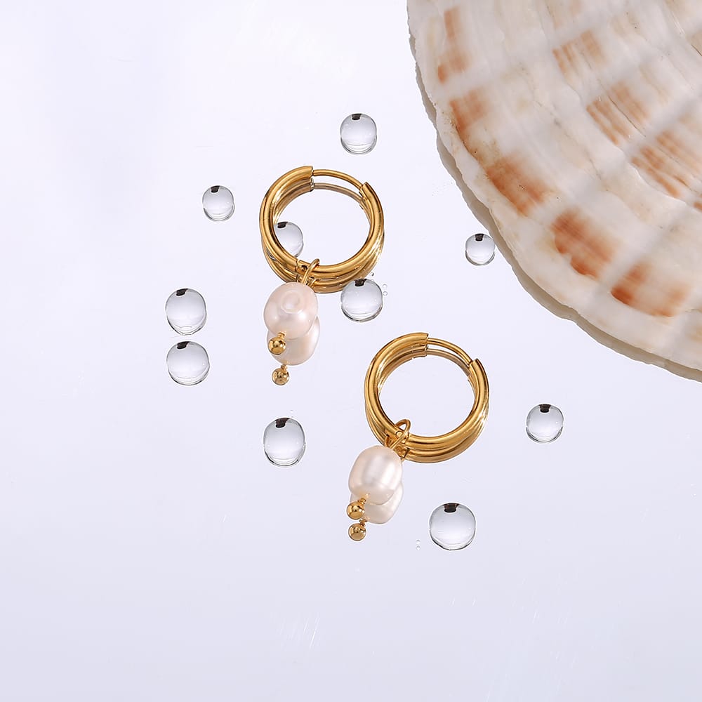 Fresh water pearls Earrings