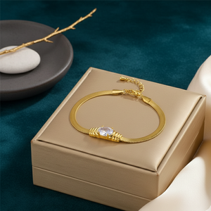 Adjustable bracelet with matching 18K gold-plated necklace – perfect gift jewelry set