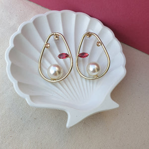 Glossy Pearl Earrings Urbangear