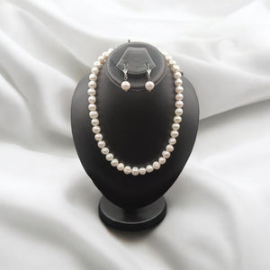 Freshwater pearl necklace set," "Elegant pearl bracelet," and "Luxury pearl earrings