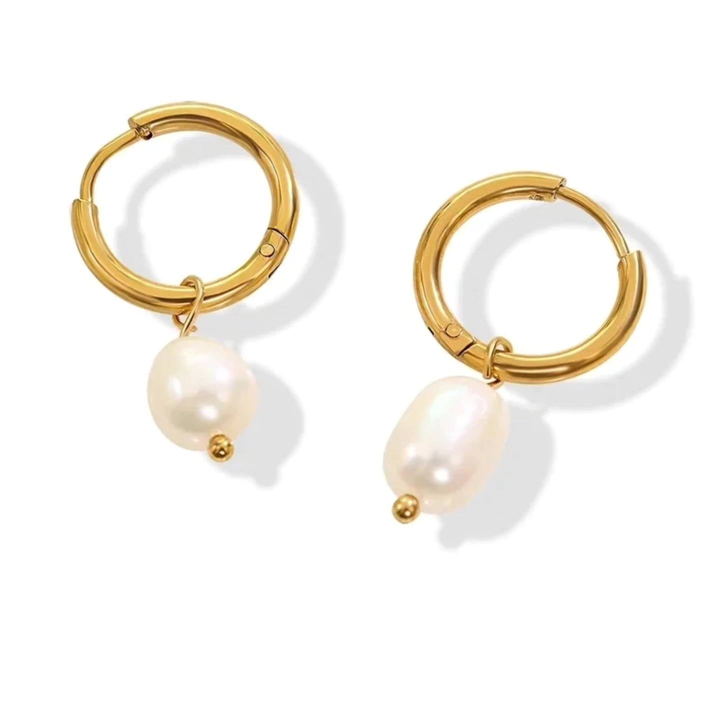 Natural Fresh water pearls Earrings Urbangear