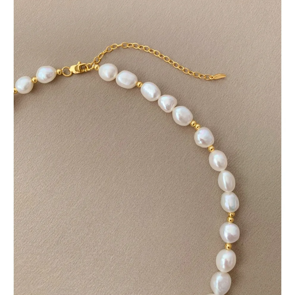 Natural Freshwater Pearl Necklace