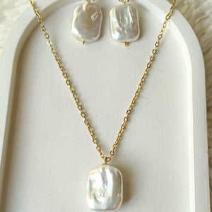 Natural Square Freshwater Pearl Necklace & Earrings Set - Timeless Elegance