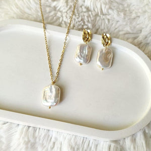 Natural Square Freshwater Pearl Necklace & Earrings Set - Timeless Elegance