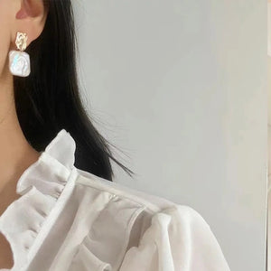 Natural baroque pearl Drop Earring Urbangear